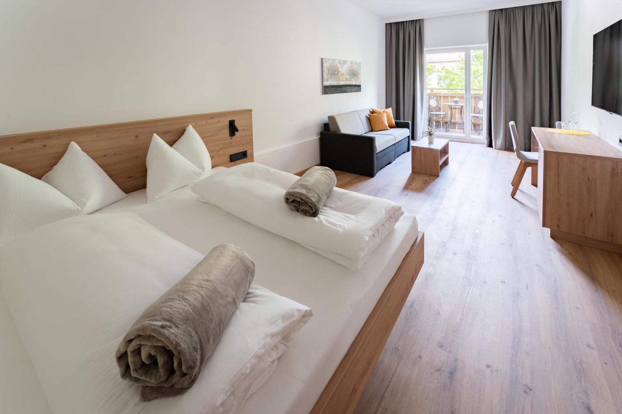 Self Service Hotel Schnalser Hof ナトゥルノ エクステリア 写真