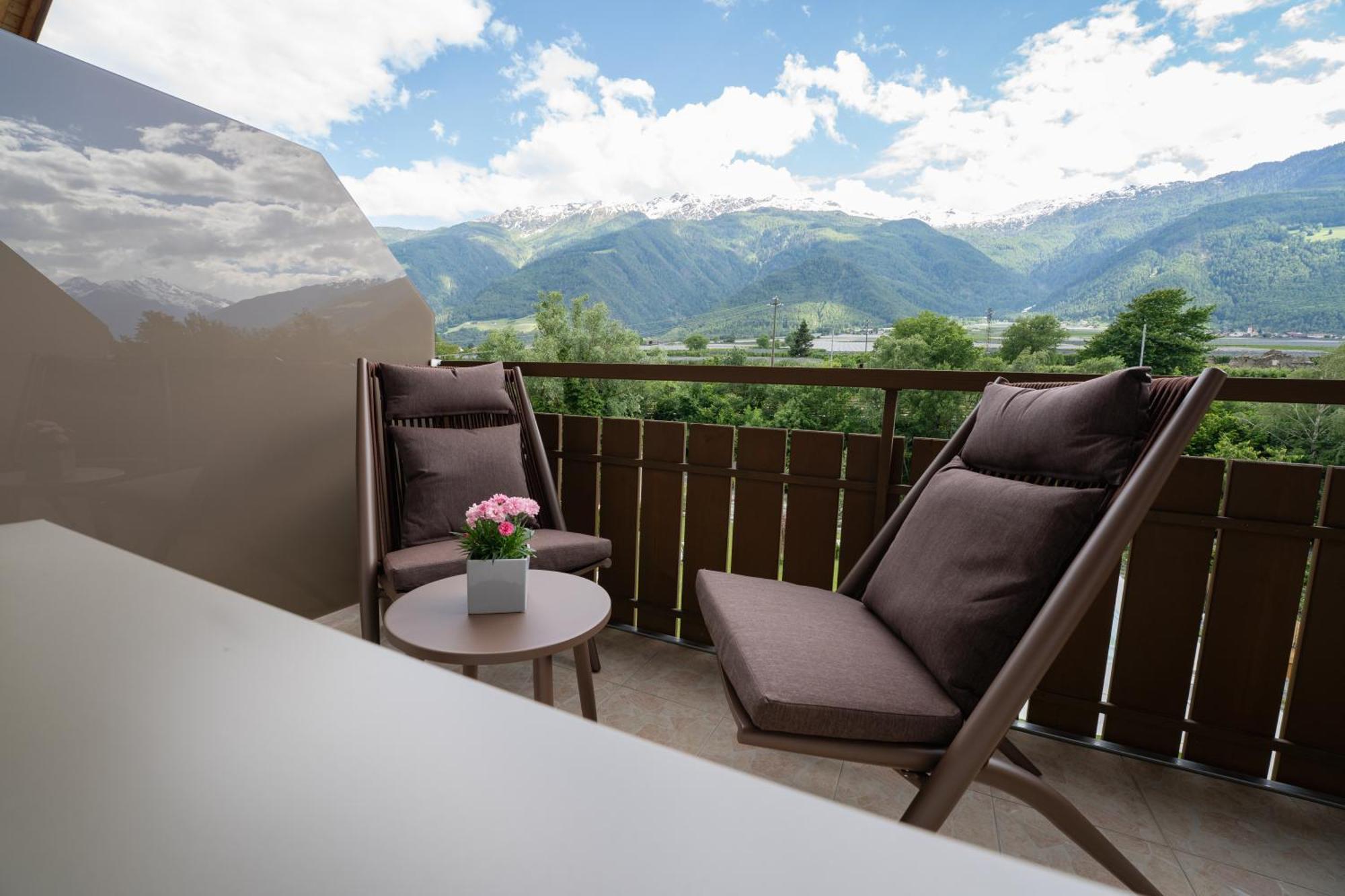 Self Service Hotel Schnalser Hof ナトゥルノ エクステリア 写真